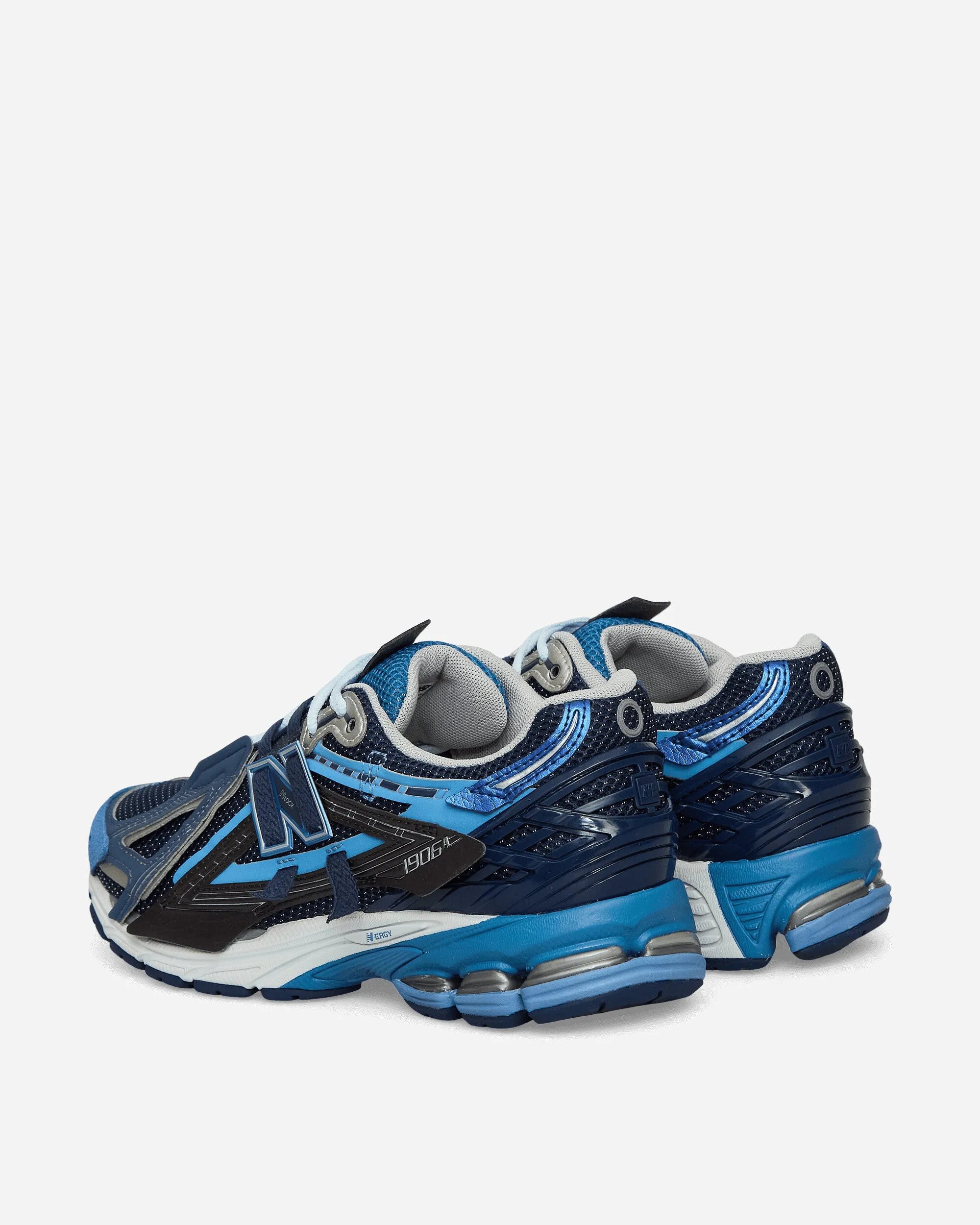 1906A Sneakers Sea Stone / Marine / Vintage Indigo