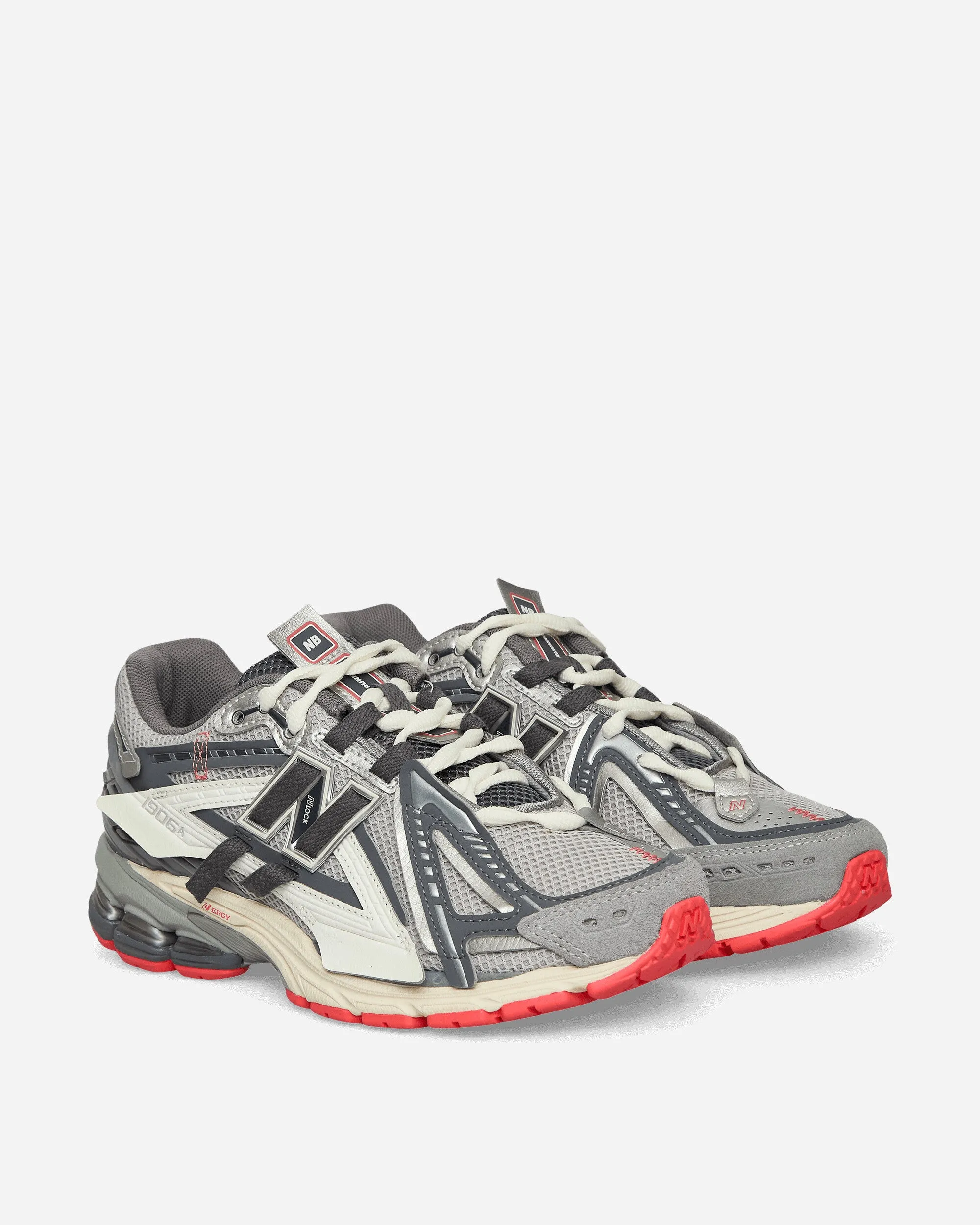 1906A Sneakers Schiefergrau / Regenwolke / Driftrot
