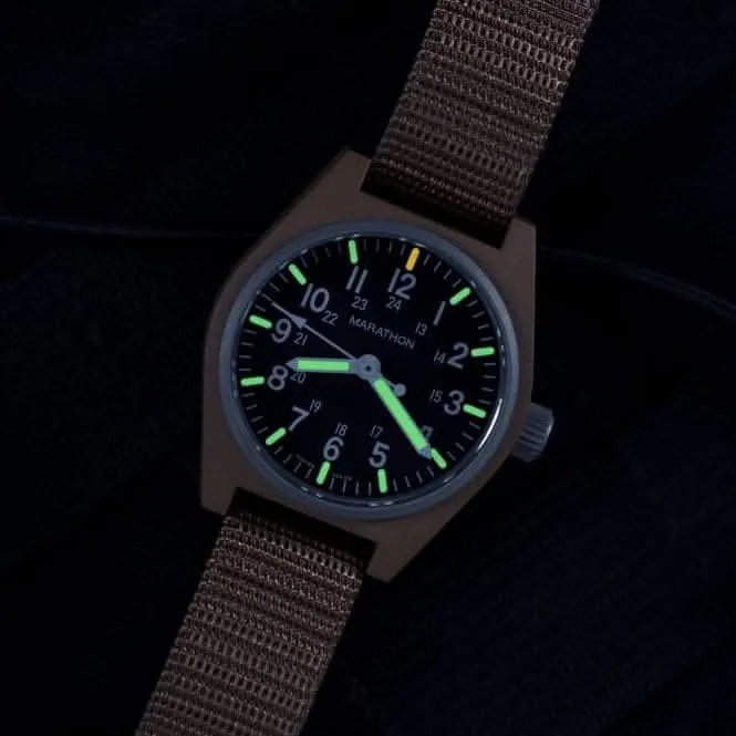 34mm Wüstentan Universal-Quarz MaraGlo (GPQ) Ballistisches Nylon-Armbanduhr