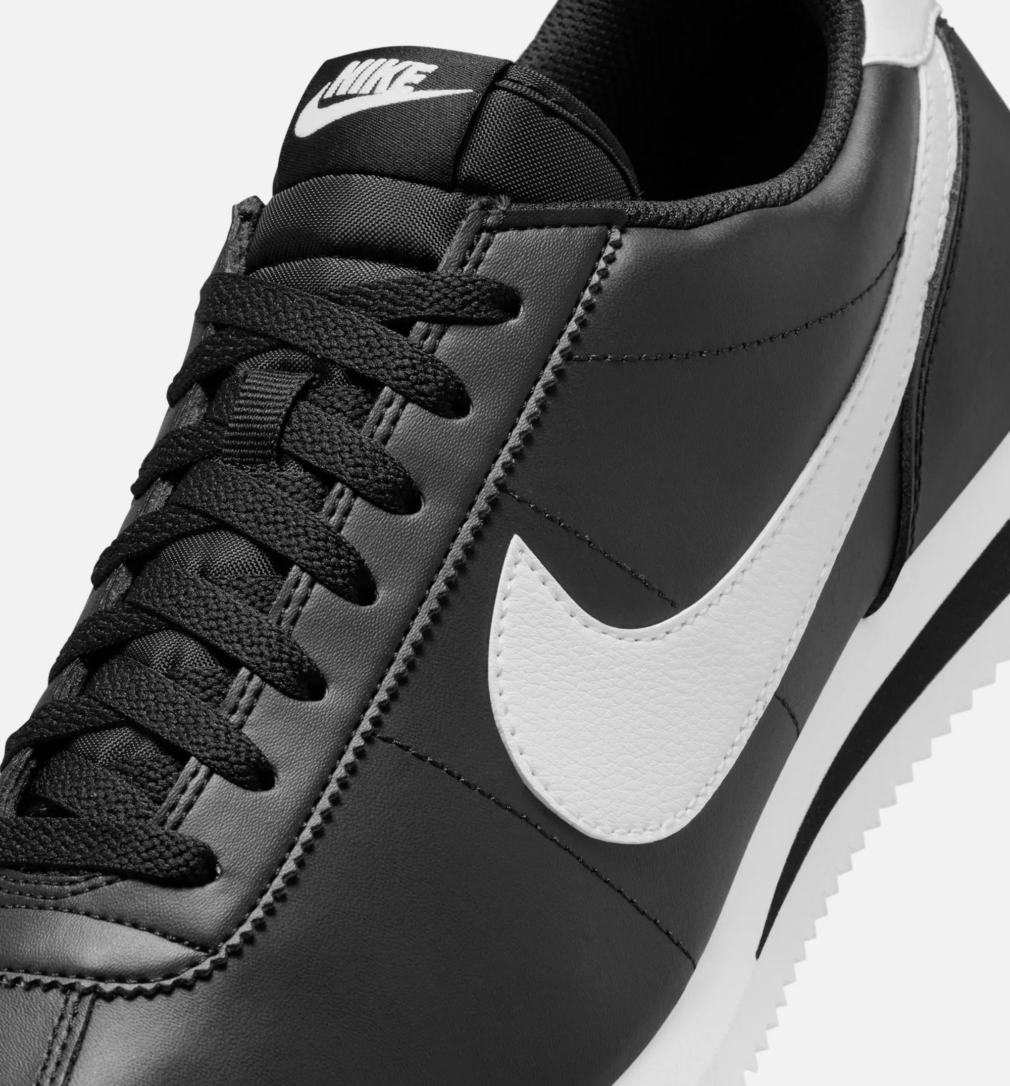 Cortez Leder Lifestyle-Schuh für Herren - Schwarz/Weiß