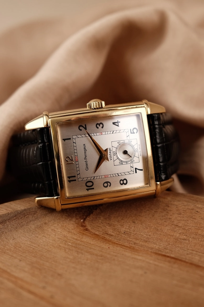 Girard Perregaux Vintage 1945 2595 18k Gold, SERVICED