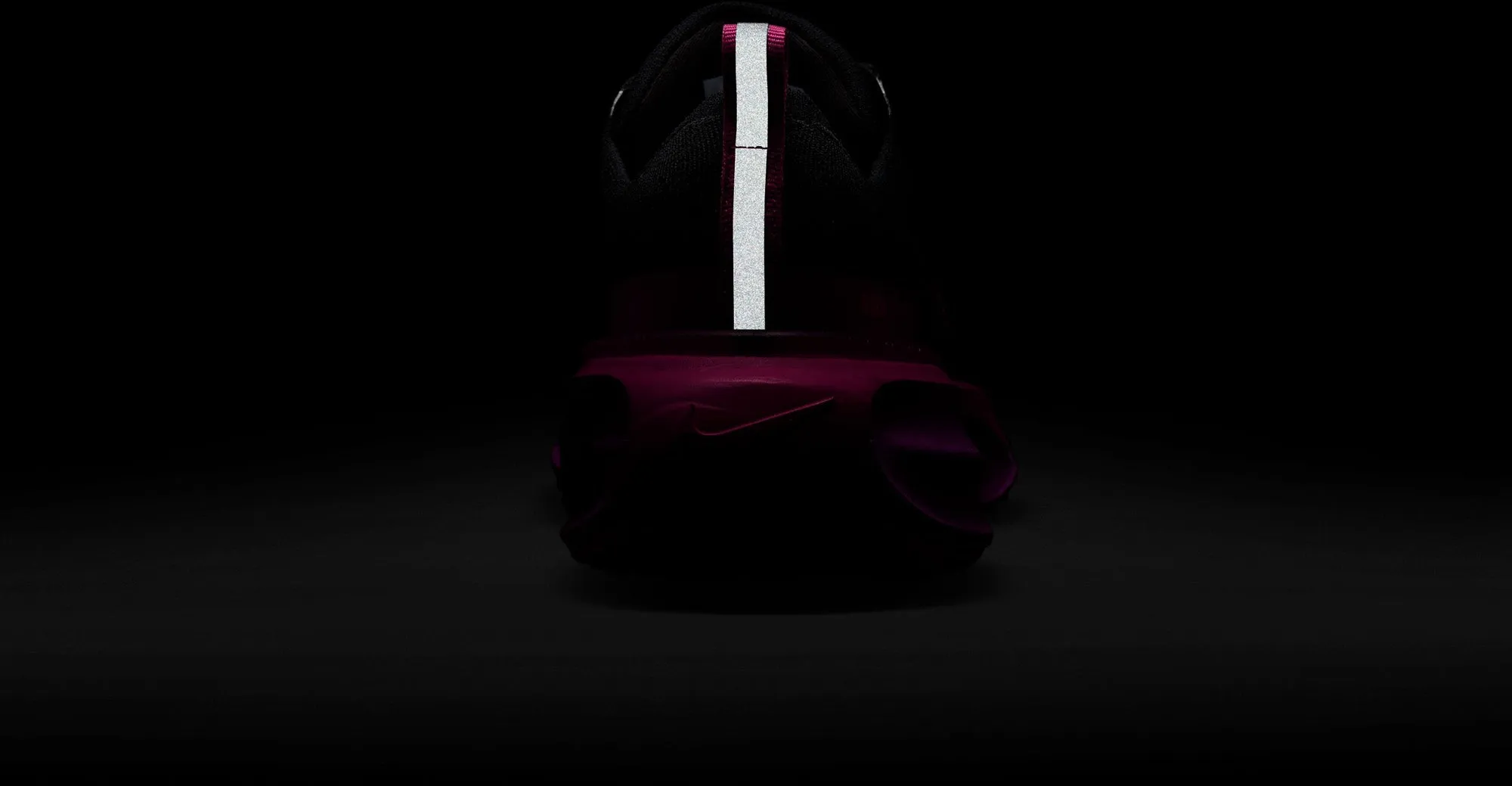 Invincible 3 Herren Laufschuhe für die Straße