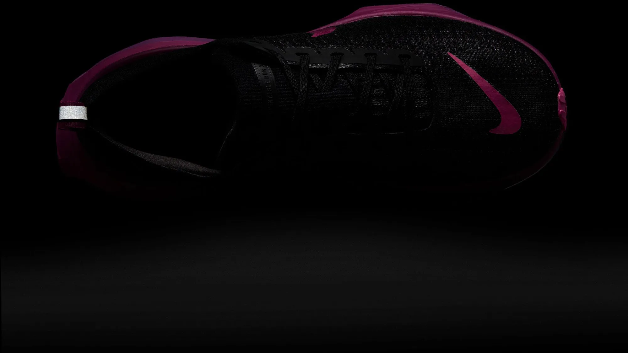 Invincible 3 Herren Laufschuhe für die Straße
