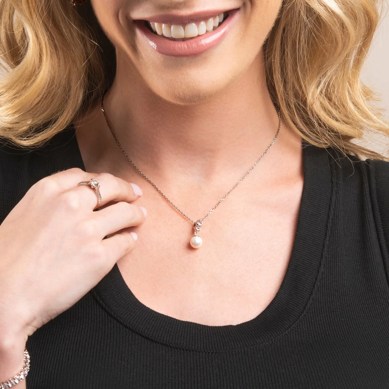 Luxus Swarovski Schmuck Genevieve 18k Weißgold Perlenanhänger Halskette mit Swarovski Kristallen