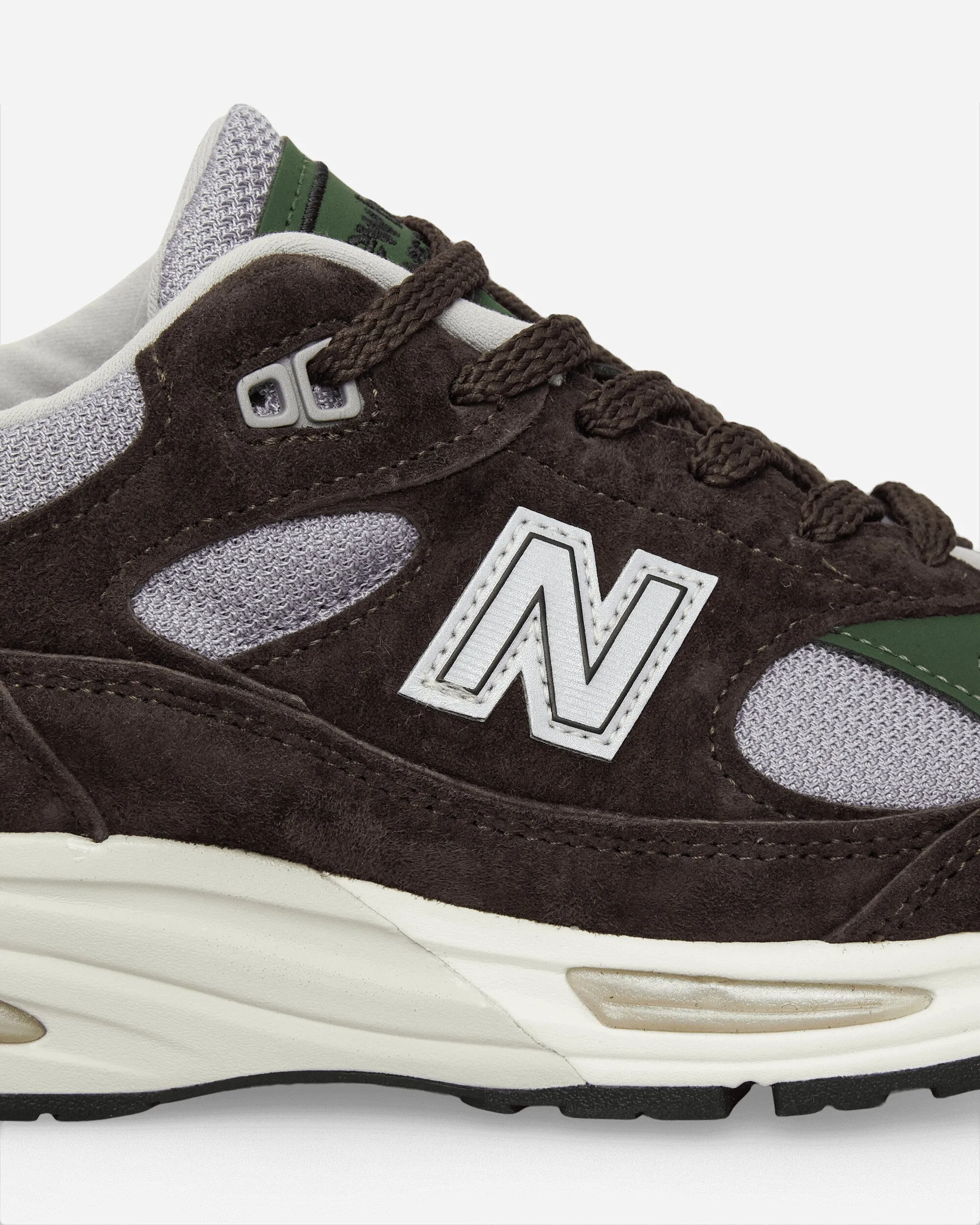 Hergestellt in UK 991v2 Sneakers Lakritze / Lavendelgrau / Douglasie