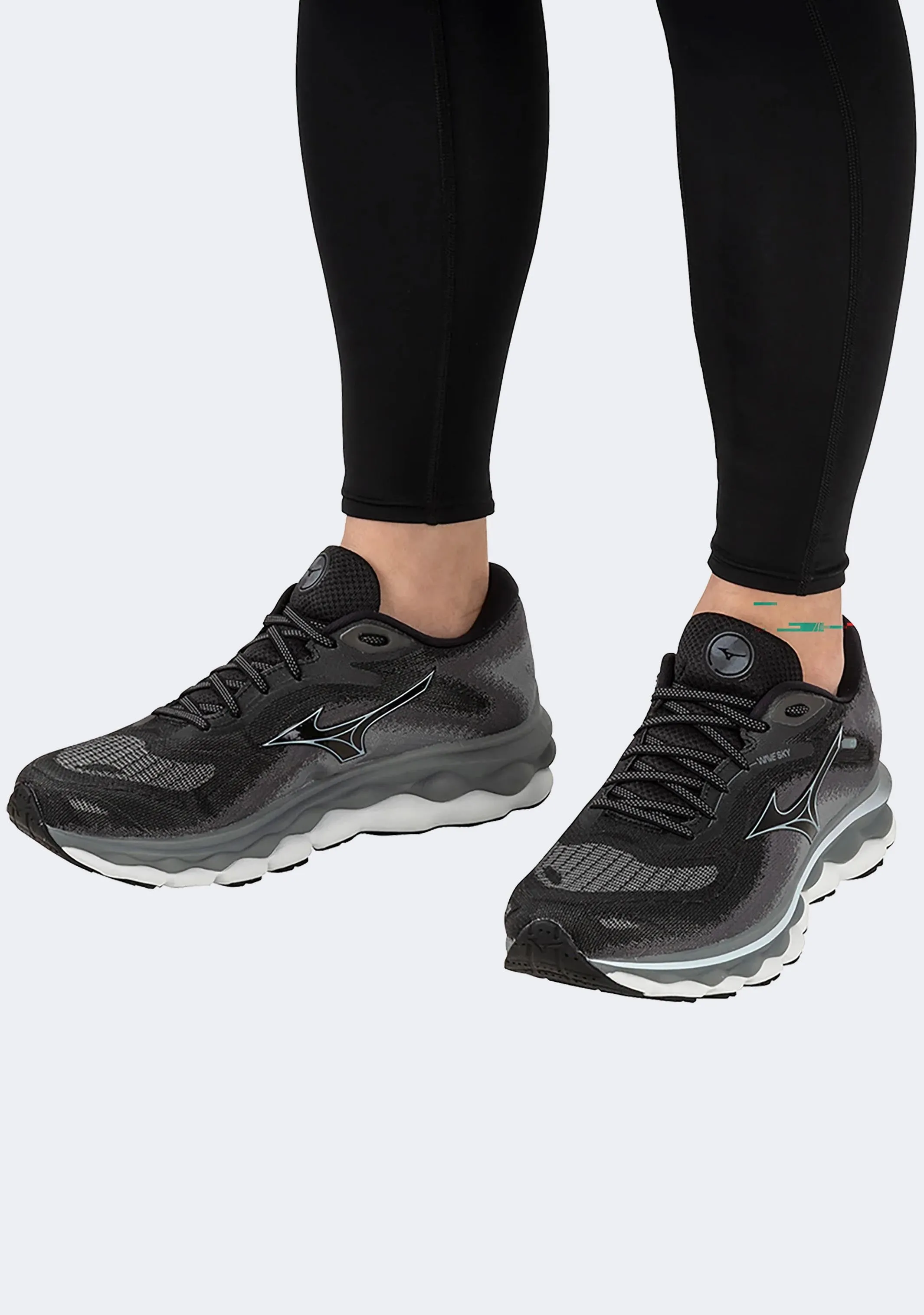 Mizuno Herren Wave Sky 7 (2E Weite)