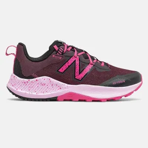 New Balance Pink Glo/Henna/Schwarz Nitrel V4 Schnürsenkel Kinderturnschuh