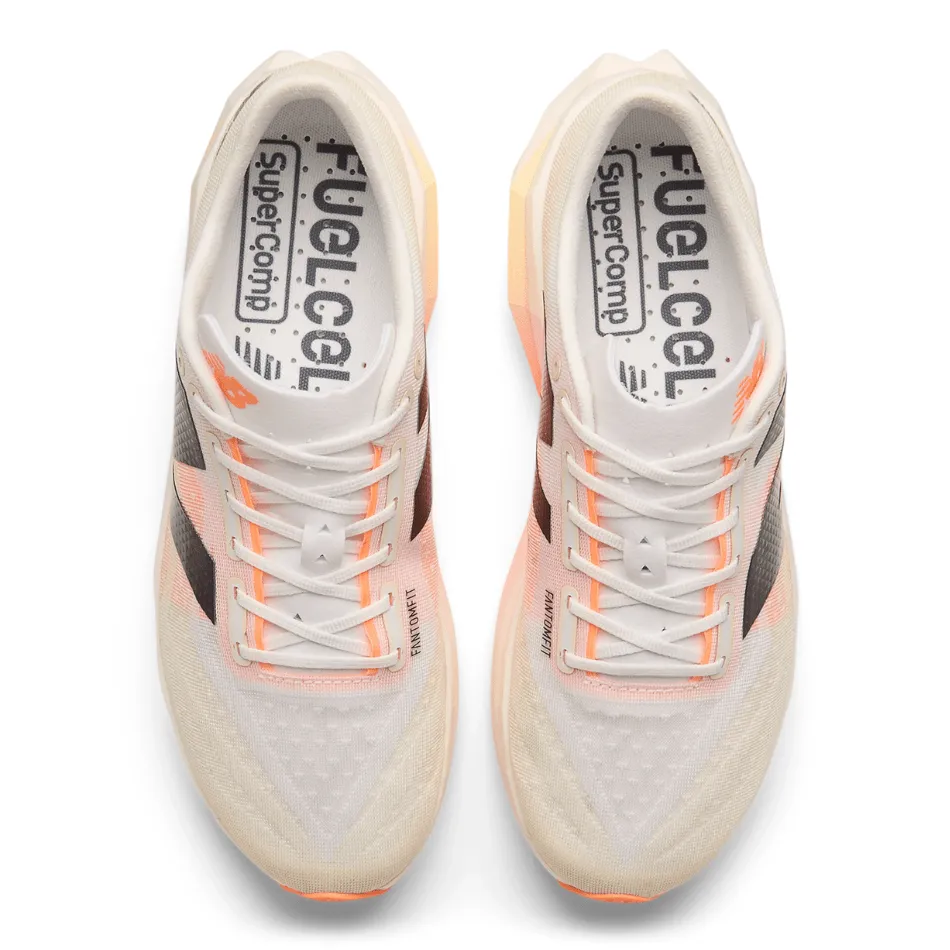New Balance Damen FuelCell SuperComp Elite V4 Laufschuhe in Weiß/Angora/Leuchtendes Mango SS25
