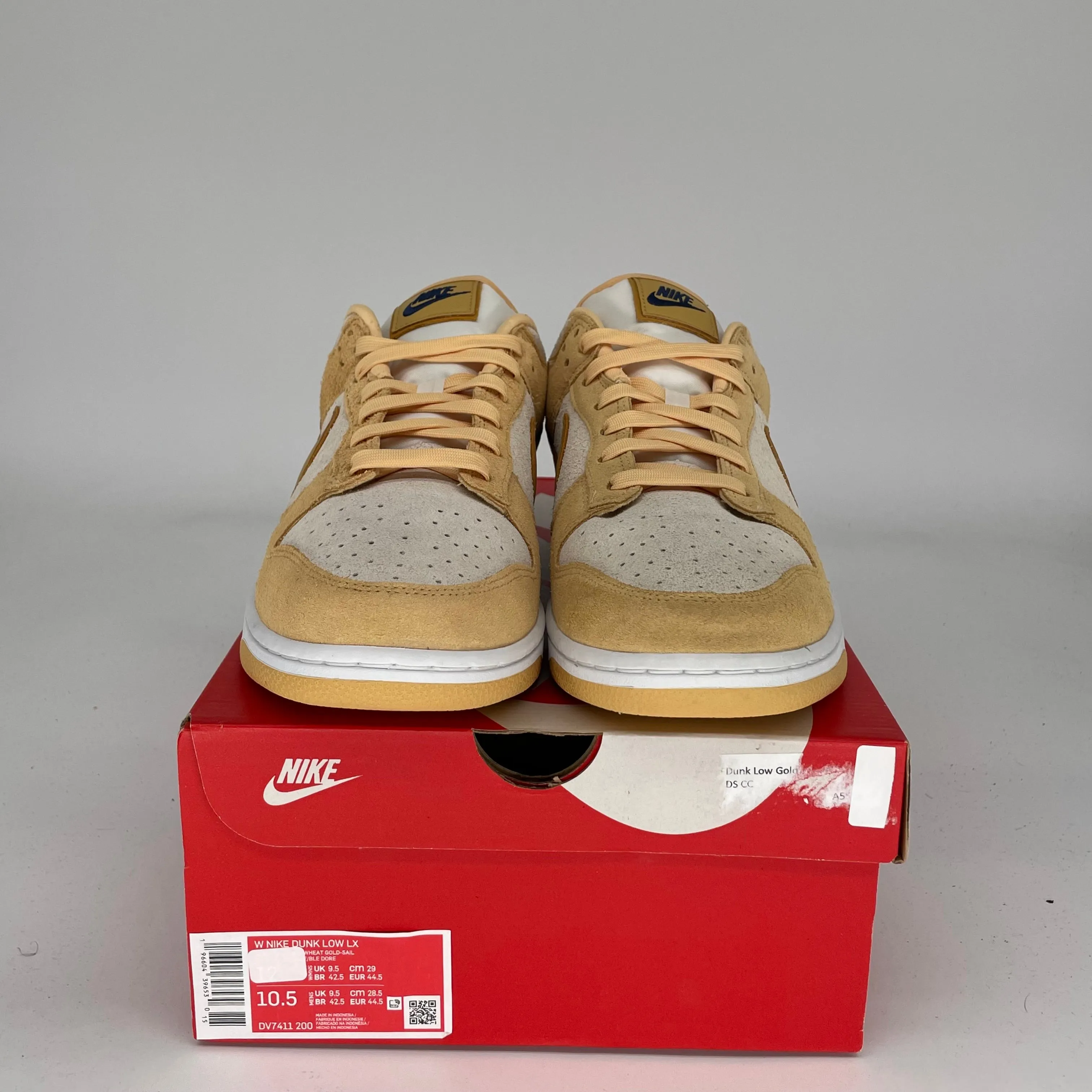 NIKE DUNK LOW HIMMLISCHES GOLD SUEDE DAMEN GRÖSSE 10,5/12W DV7411-200