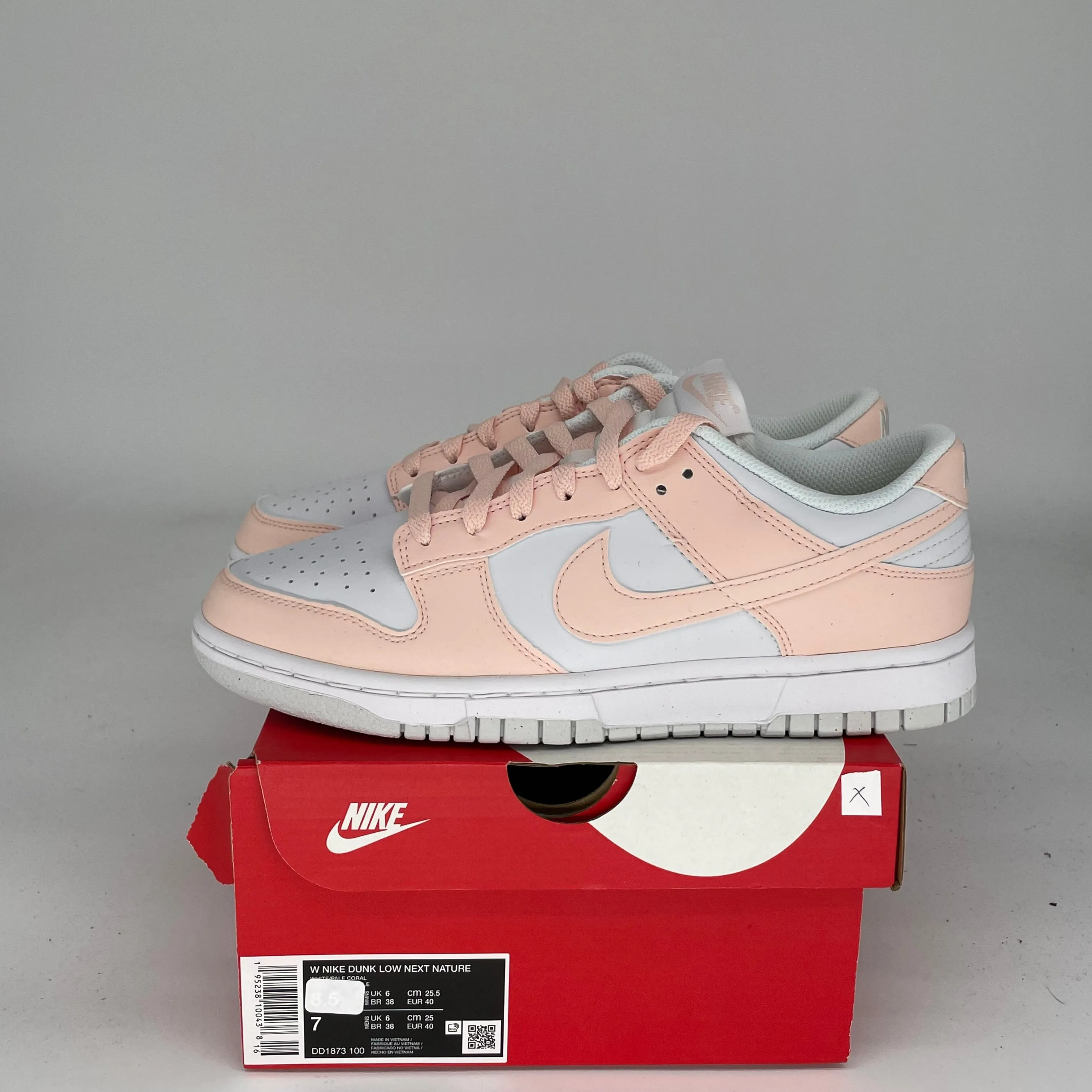 NIKE DUNK LOW NEXT NATURE PALE CORAL W GRÖSSE 7/8.5W DD1873-100