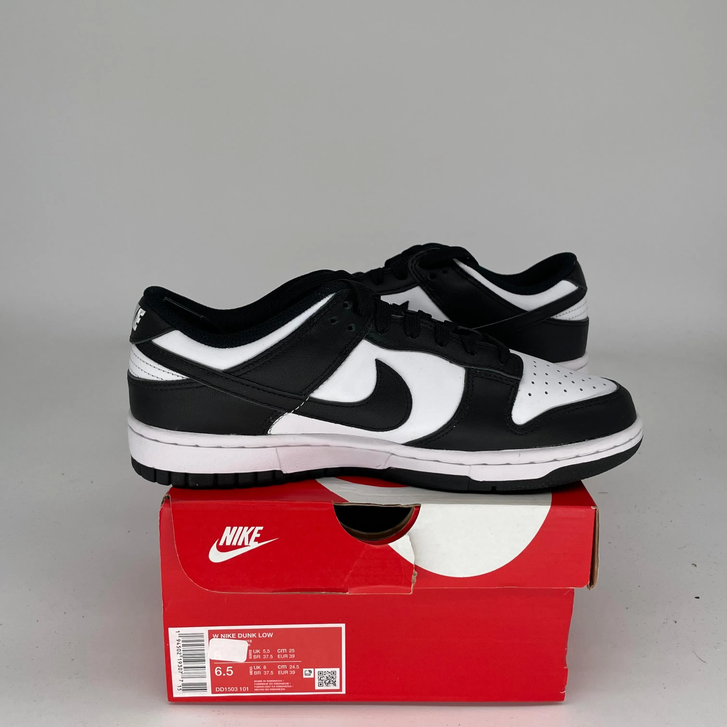 NIKE DUNK LOW PANDA GRÖSSE 6.5/8W DD1503-101