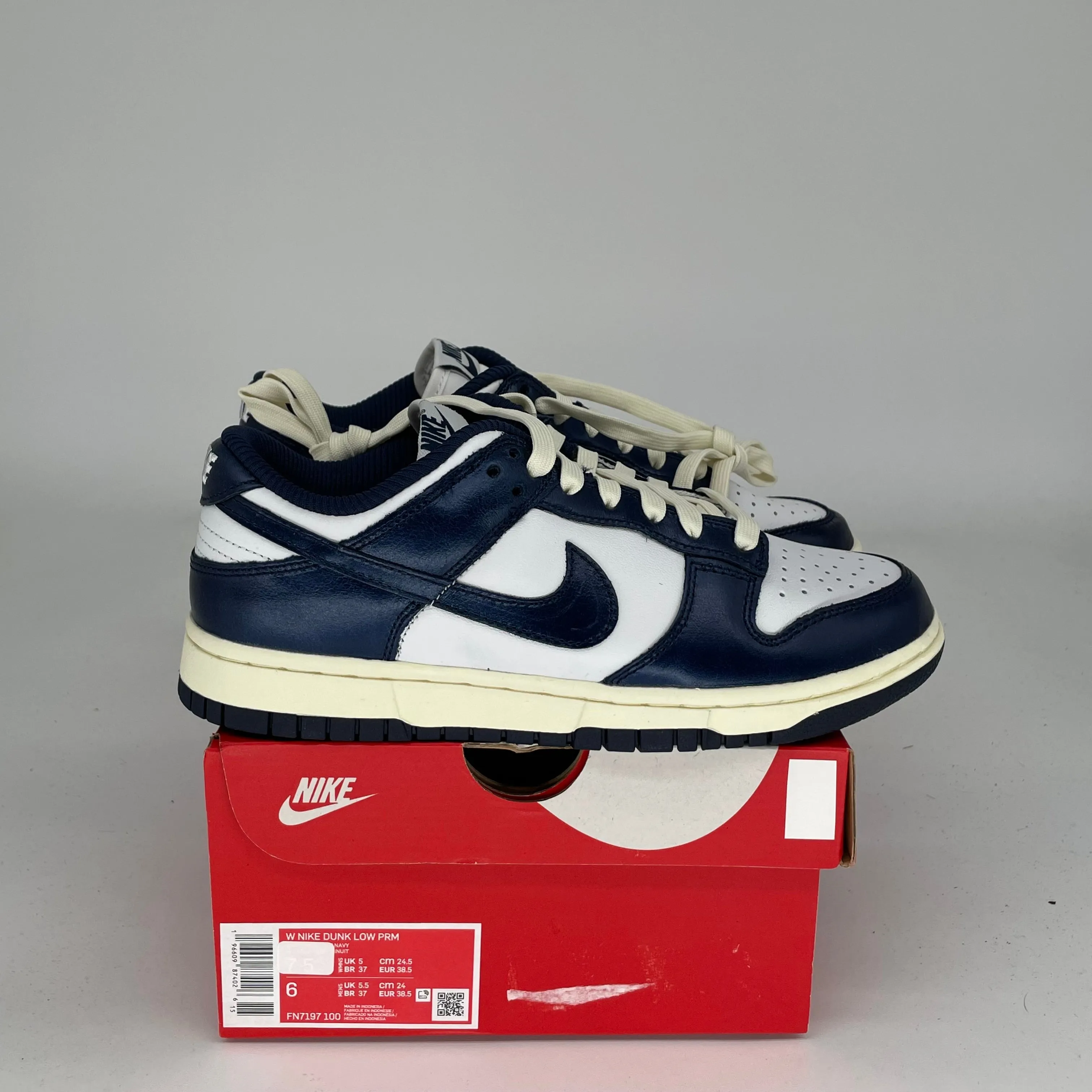 NIKE DUNK LOW VINTAGE NAVY W GRÖSSE 6/7.5W FN7197-100