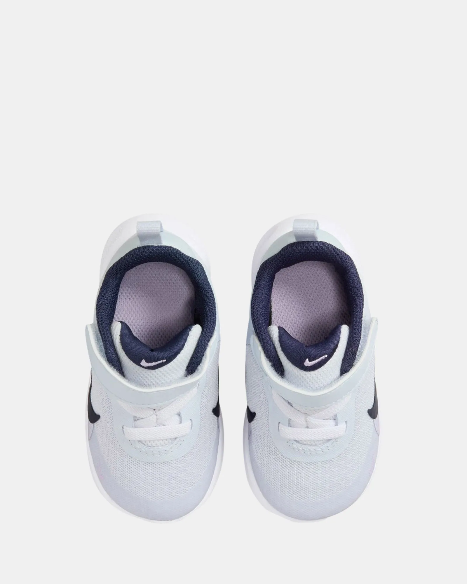 Nike Kinder Schuhe Revolution 7 Fußballschuh für Kleinkinder Grau/Navy/Lila