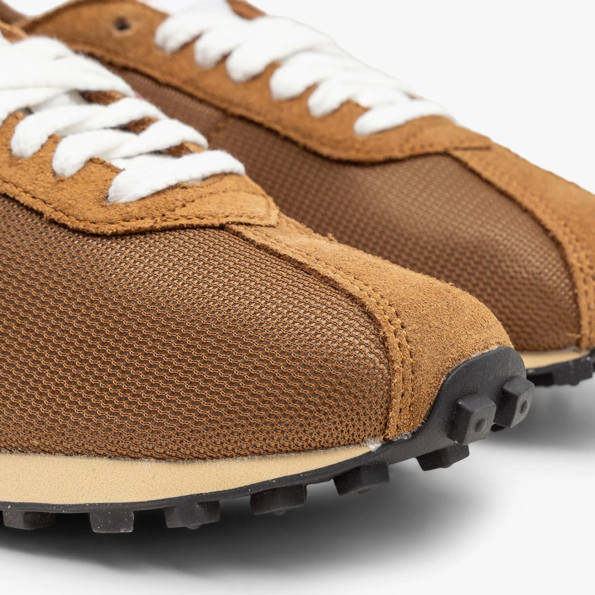 Nike LD-1000 SP / Helles Britisches Tan / Pinksicle