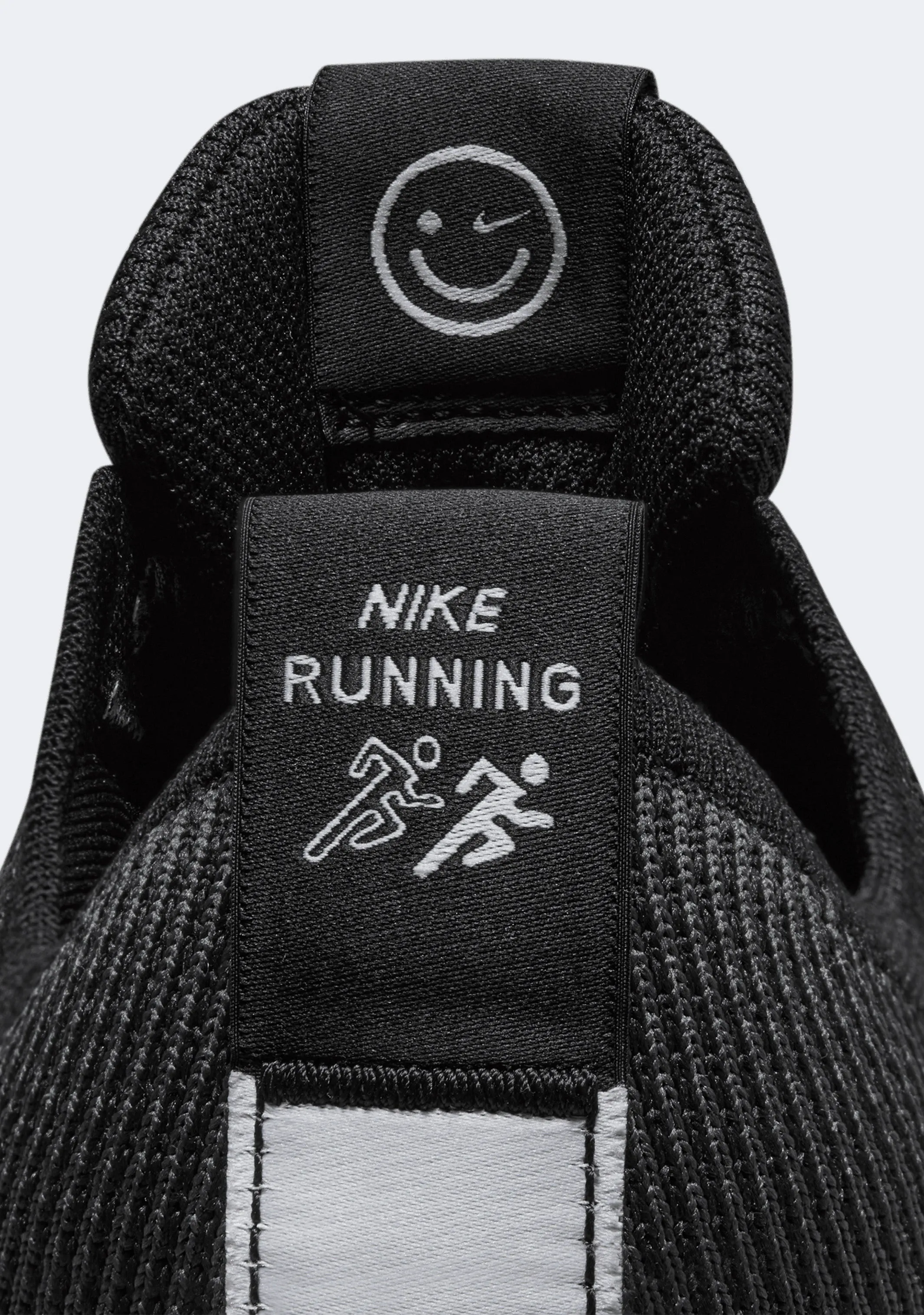 Nike Herren Interact Run