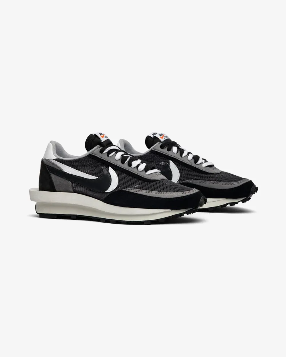 NIKE X SACAI LD WAFFLE SCHWARZ