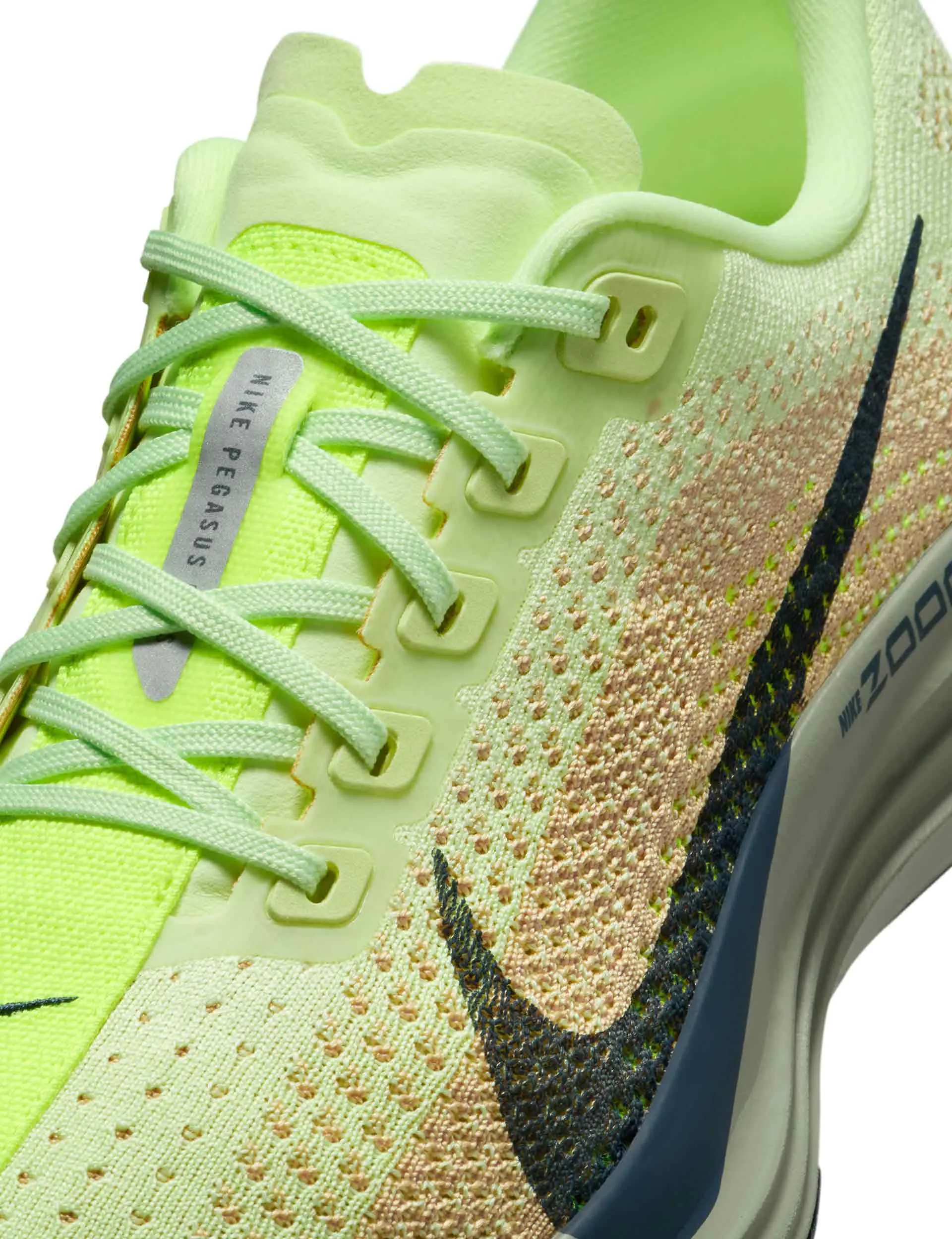 Pegasus Plus Schuhe - Kaum Volt/Waffenkammer Marine/Sesam Schuhe_Nike_Trainer