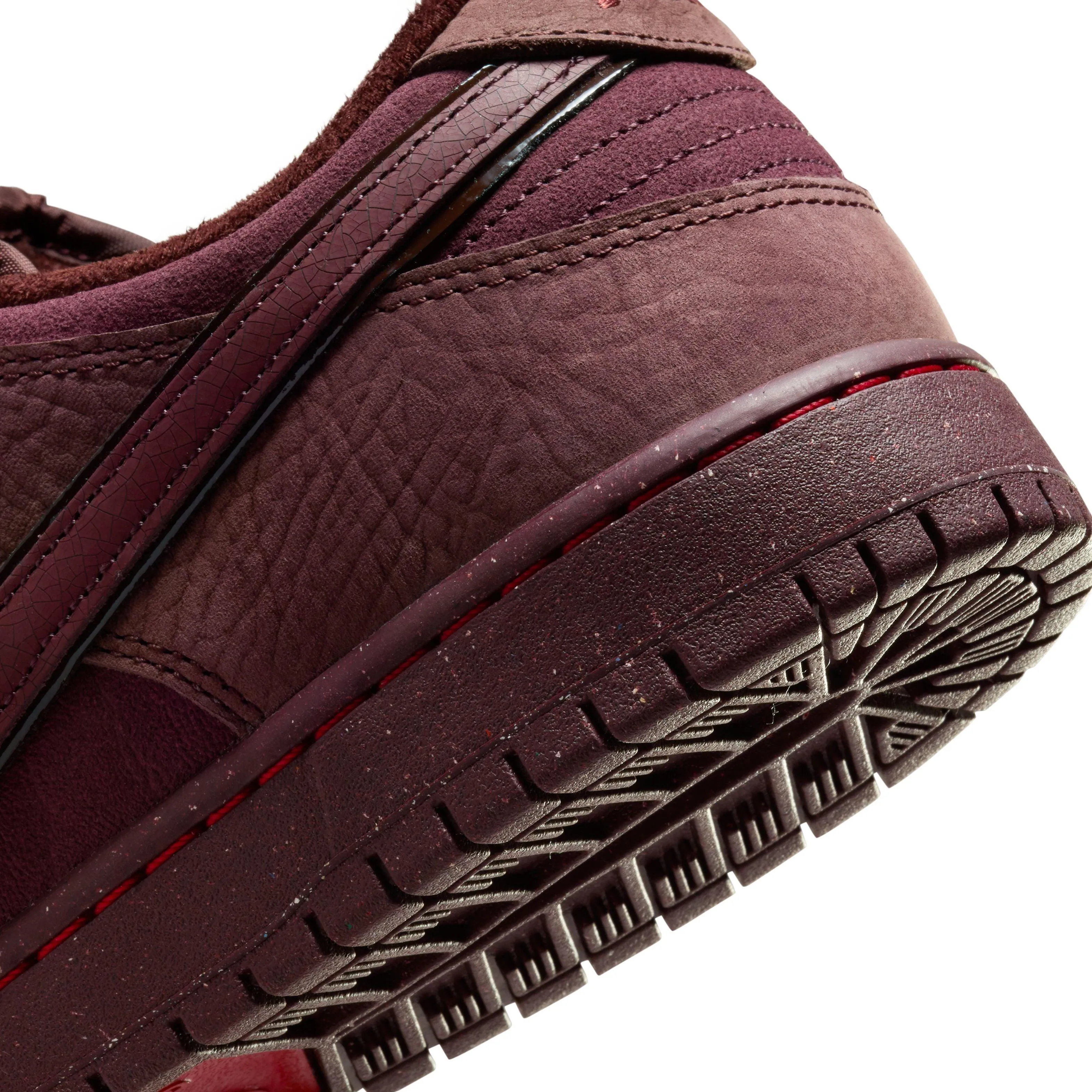 SB Dunk Low Premium 'Stadt der Liebe'