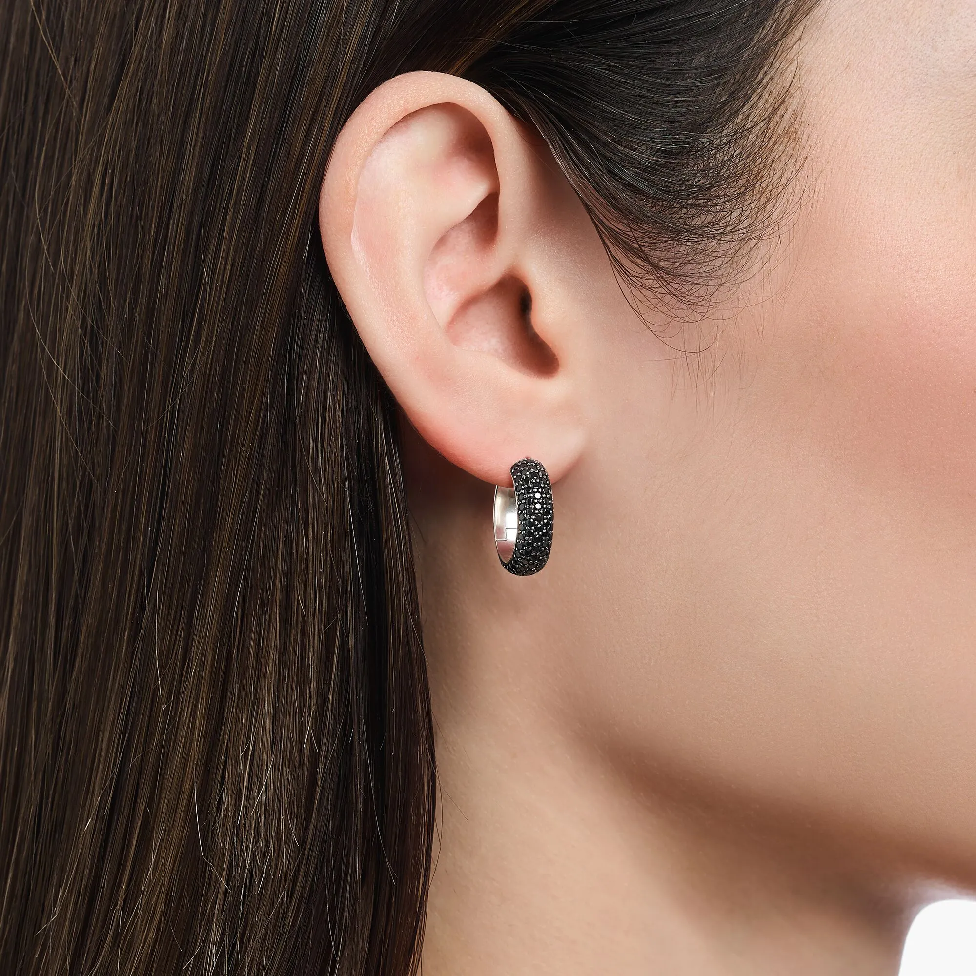 Thomas Sabo Damen Ohrringe Kleine, breite Creolen mit schwarzen Zirkonia
