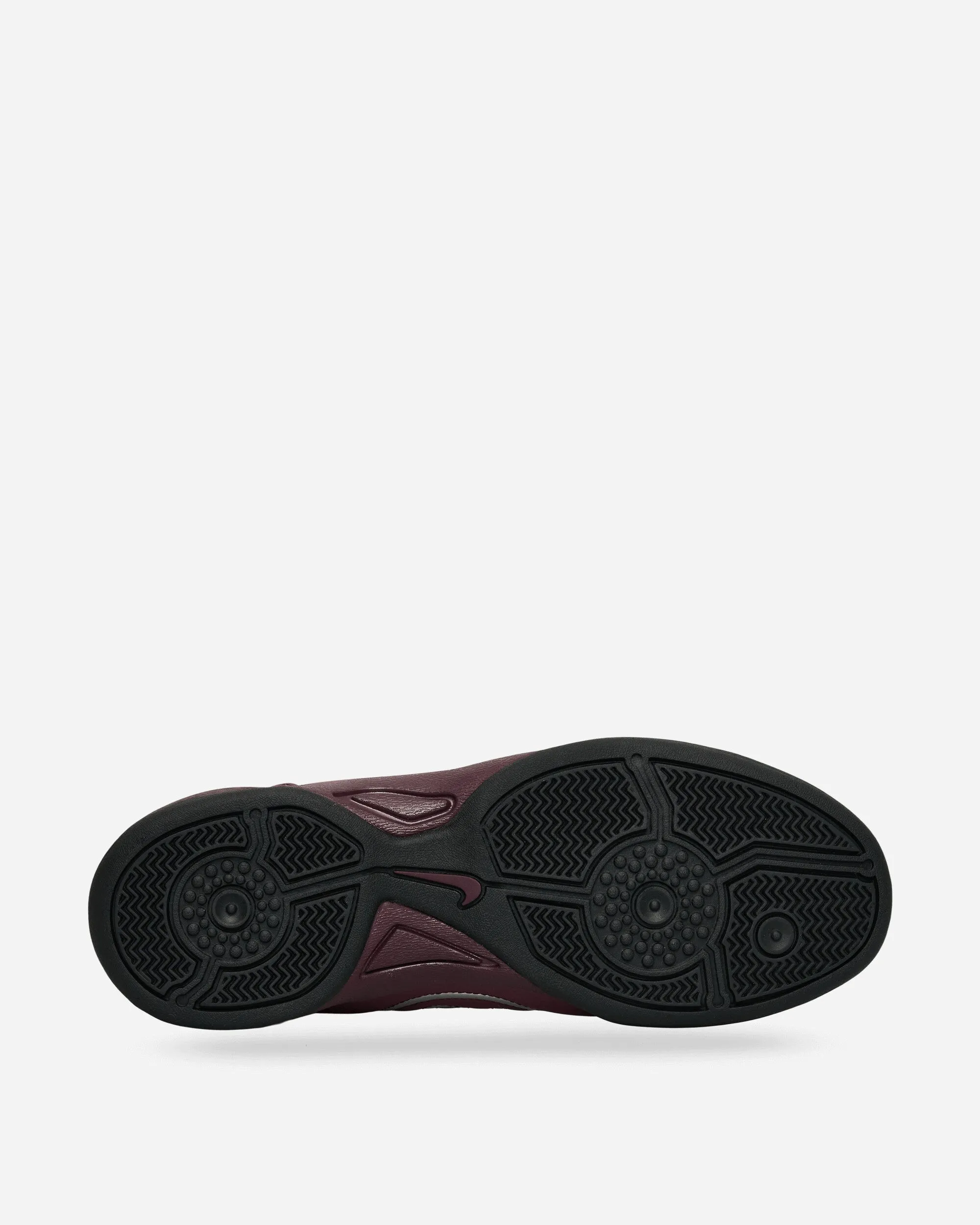 Insgesamt 90 Sneakers Bordeaux / Metallisches Silber
