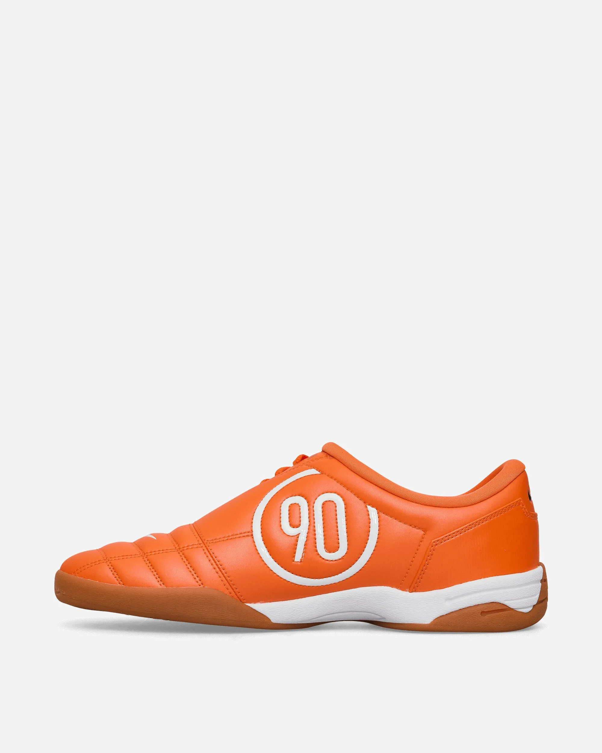 Insgesamt 90 Sneakers Sicherheitsorange / Weiß