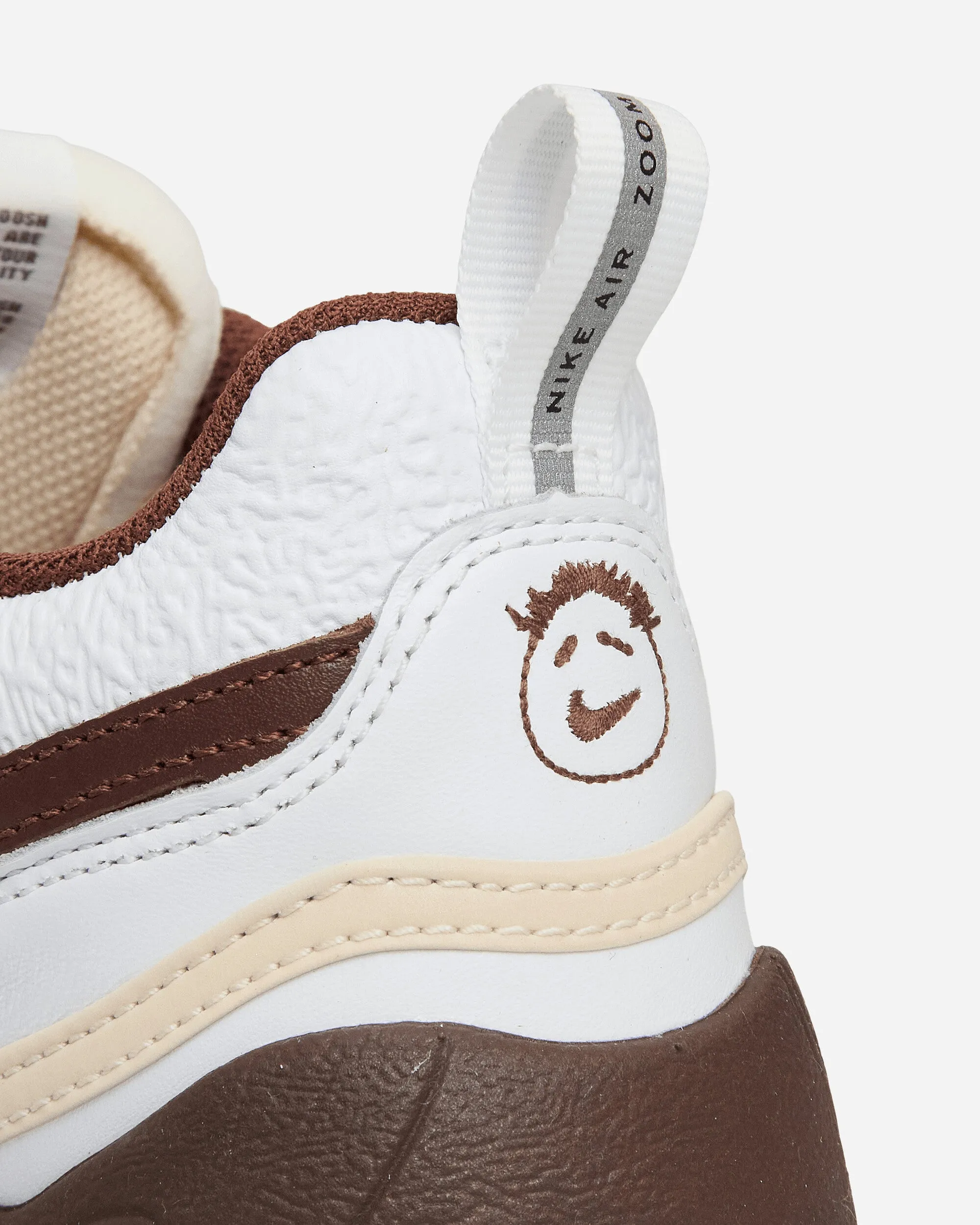 Travis Scott Zoom Field Jaxx Sneakers Weiß / Hellbraun