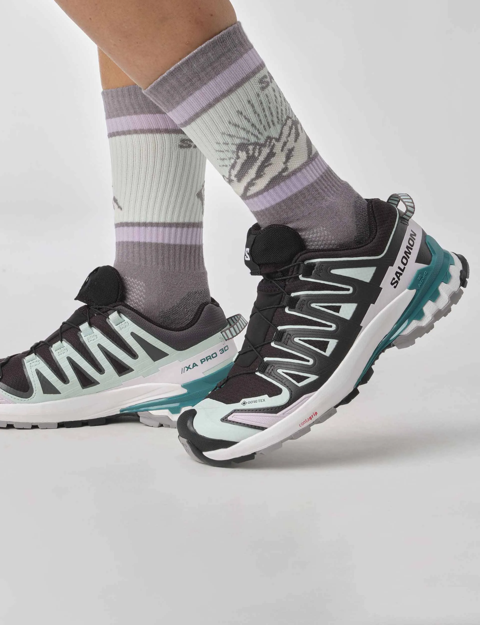 XA Pro 3D V9 Gore-Tex - Schwarz/Gebleichtes Aqua/Hafenblau